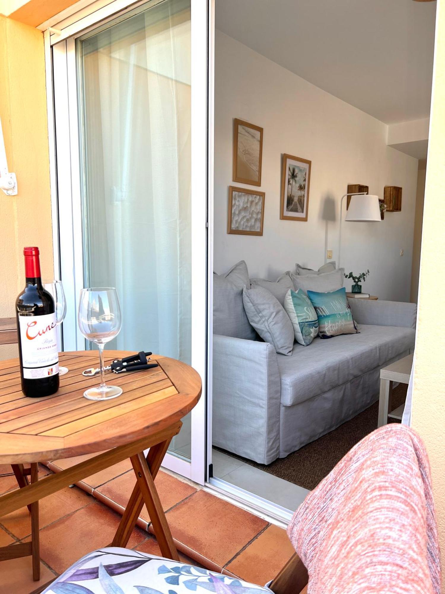 Nautica Nerja Apartment Bagian luar foto